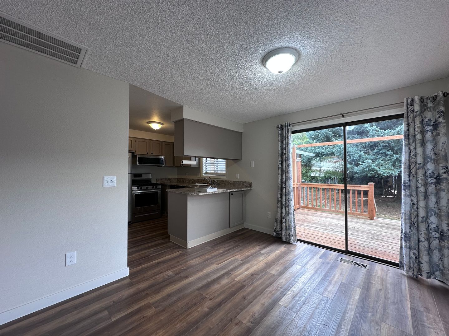 3422 SE 12th St.  - Gresham - Oregon - 2 bed, 1 bath rental property