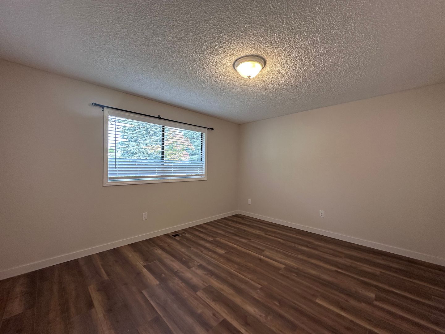 3422 SE 12th St.  - Gresham - Oregon - 2 bed, 1 bath rental property