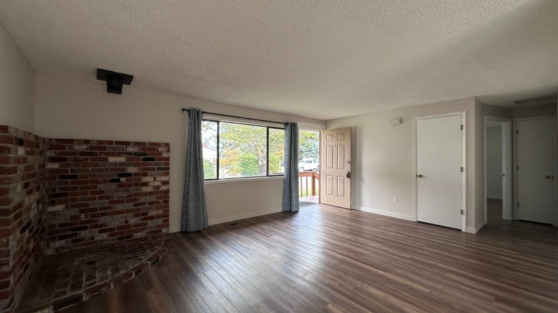 3422 SE 12th St.  - Gresham - Oregon - 2 bed, 1 bath rental property