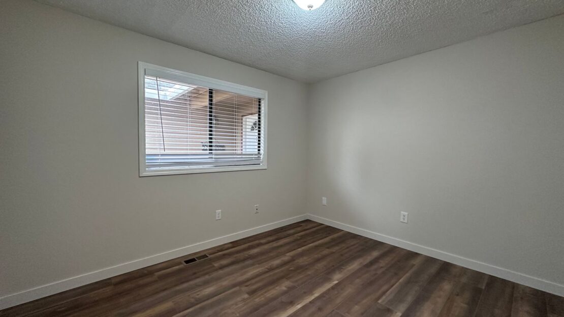 3422 SE 12th St.  - Gresham - Oregon - 2 bed, 1 bath rental property