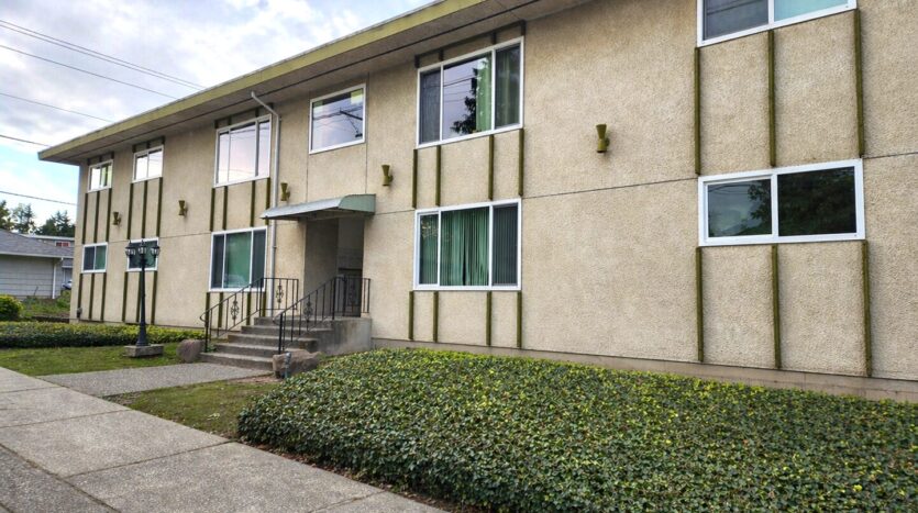 3432 Hoyt Ave Unit 6 - Everett - Washington - 2 bed, 1 bath rental property