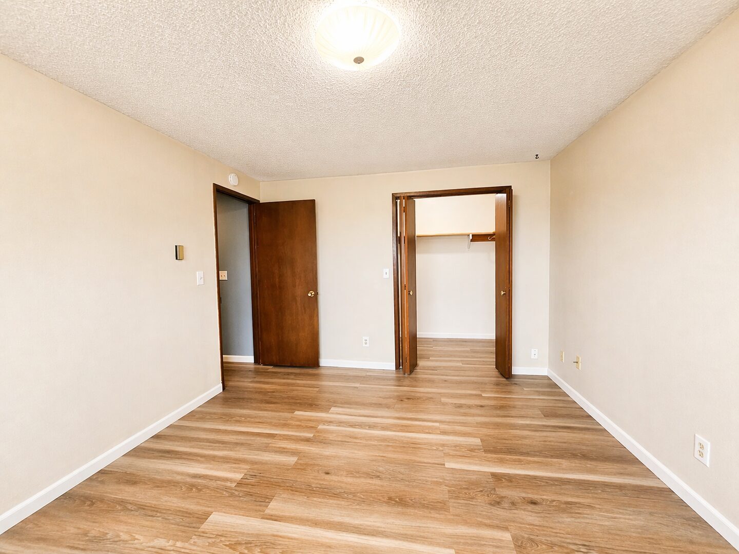 3432 Hoyt Ave Unit 6 - Everett - Washington - 2 bed, 1 bath rental property