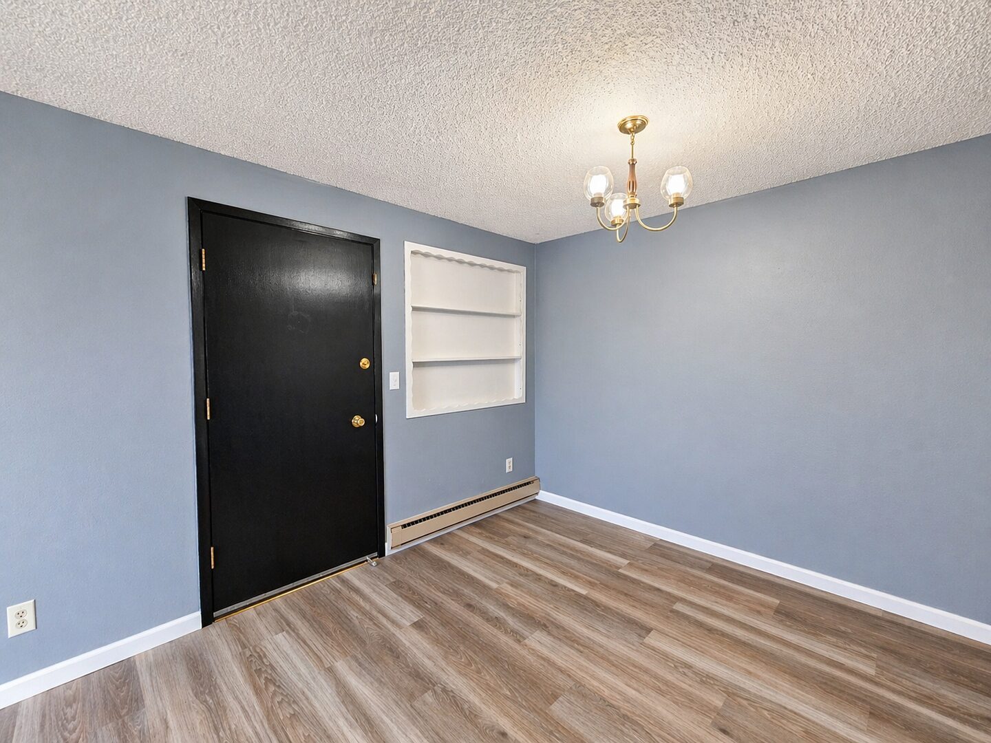 3432 Hoyt Ave Unit 6 - Everett - Washington - 2 bed, 1 bath rental property