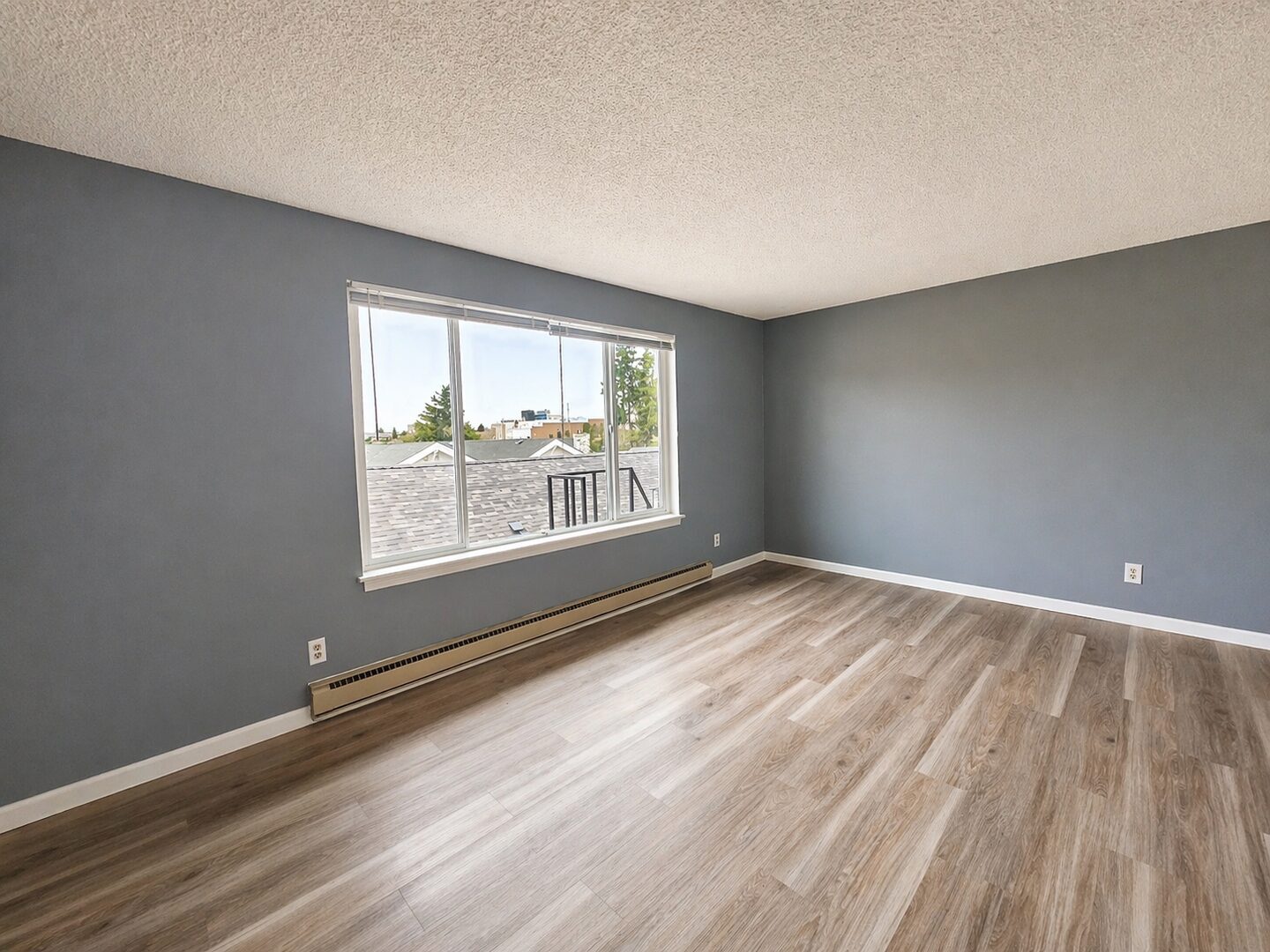 3432 Hoyt Ave Unit 6 - Everett - Washington - 2 bed, 1 bath rental property