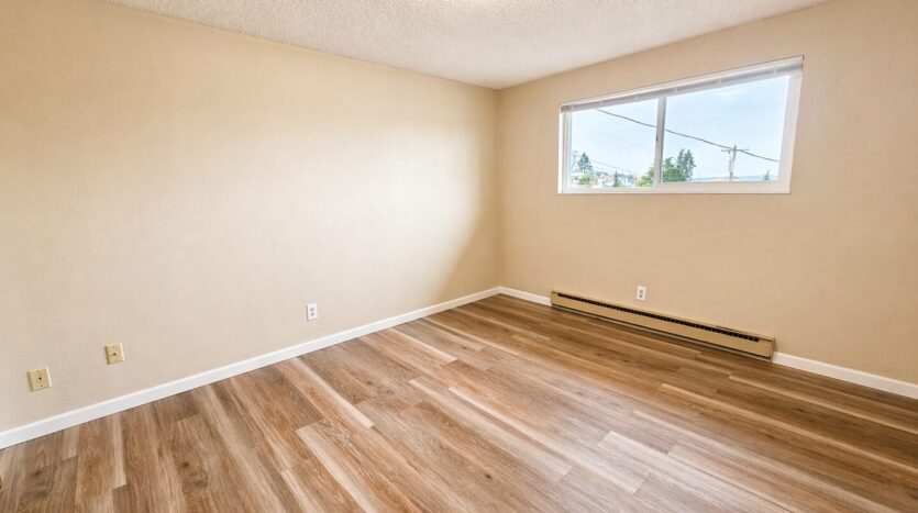 3432 Hoyt Ave Unit 6 - Everett - Washington - 2 bed, 1 bath rental property