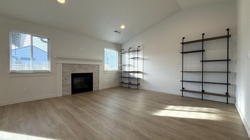 3483 NW 9th St  - Redmond - Oregon - 3 bed, 2 bath rental property