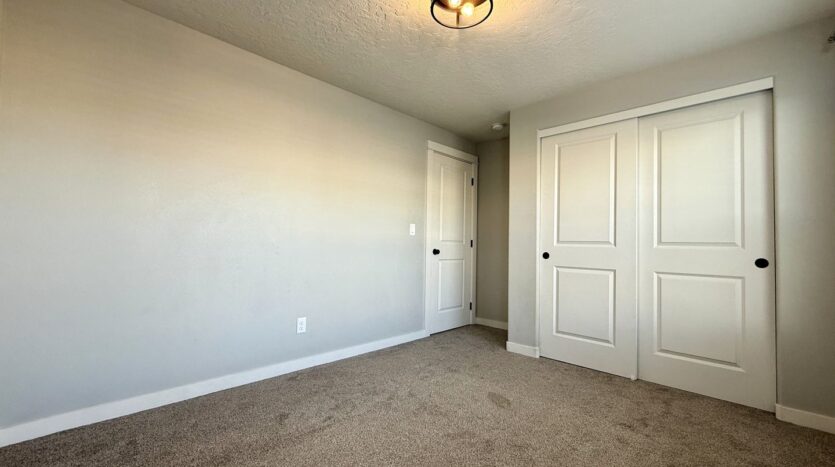 3483 NW 9th St  - Redmond - Oregon - 3 bed, 2 bath rental property