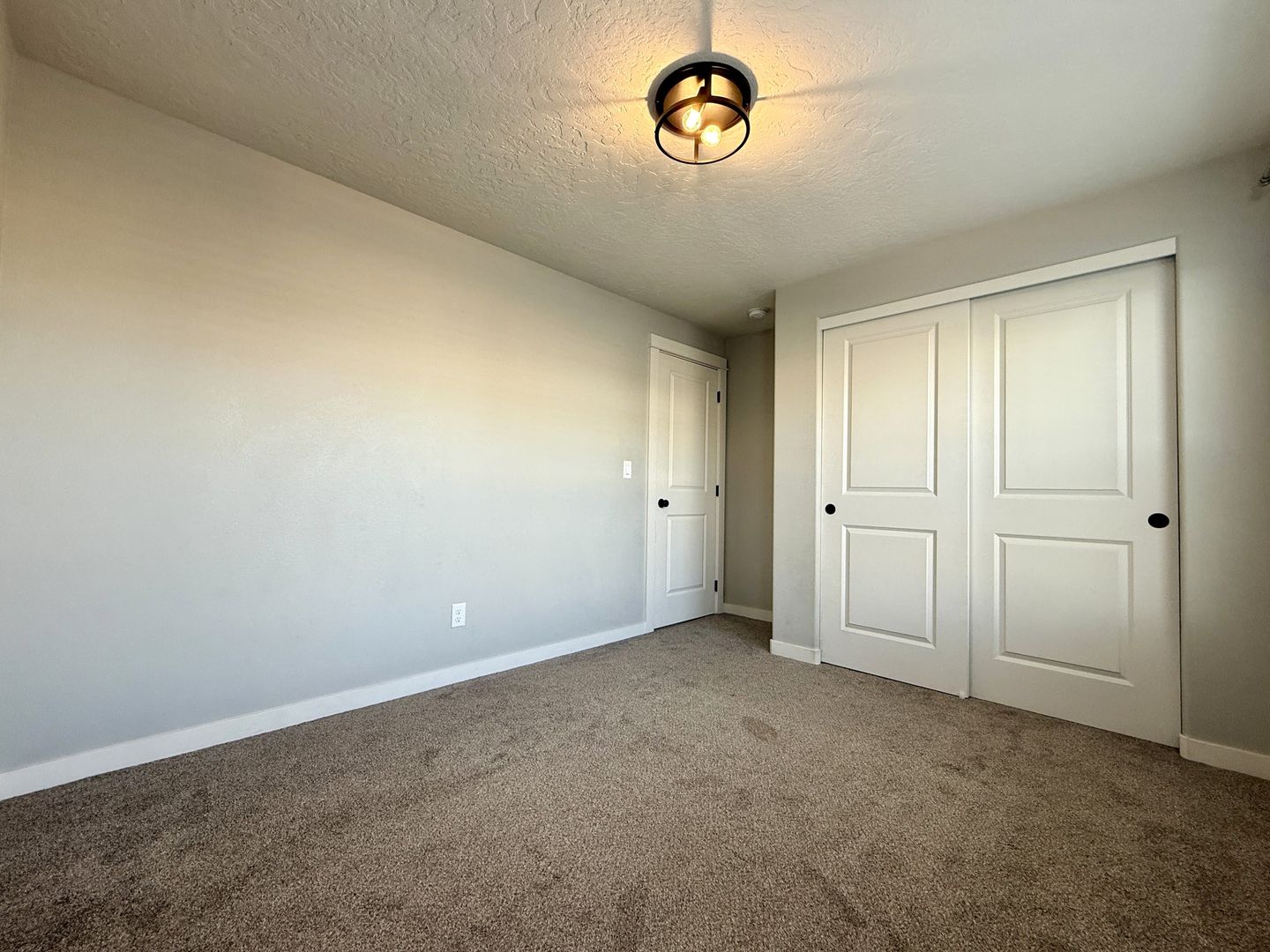 3483 NW 9th St  - Redmond - Oregon - 3 bed, 2 bath rental property