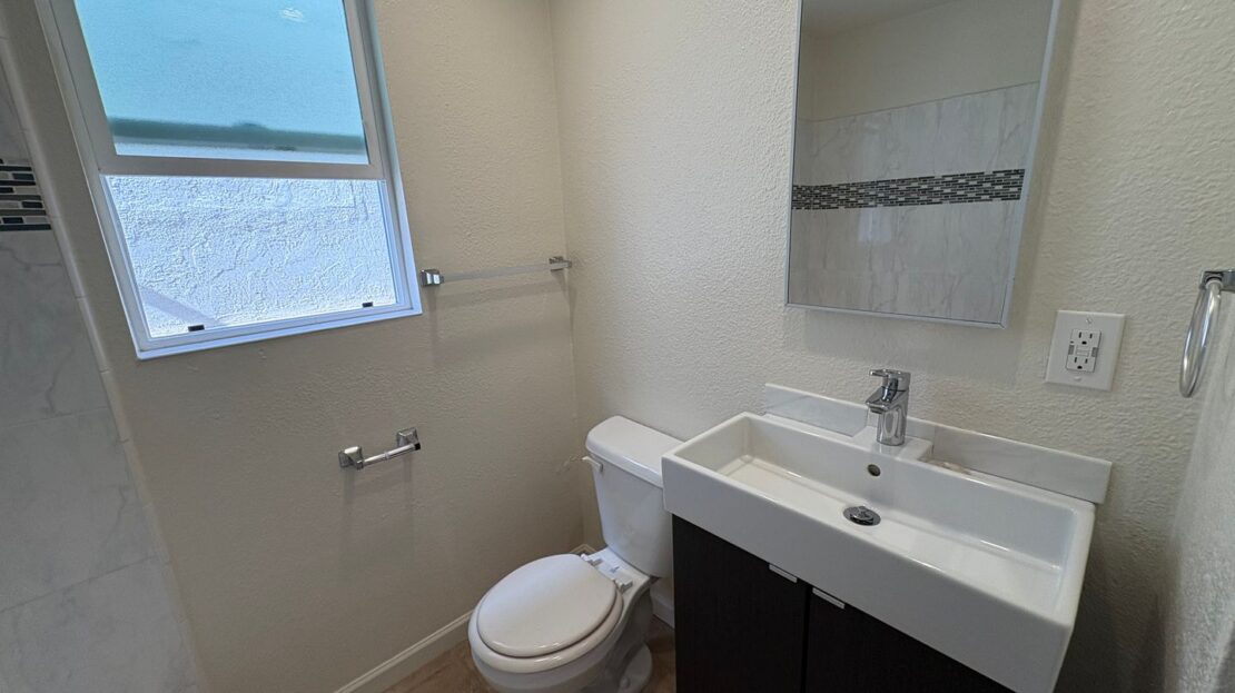 3503 Del Rey St - San Diego - California - 1 bath rental property