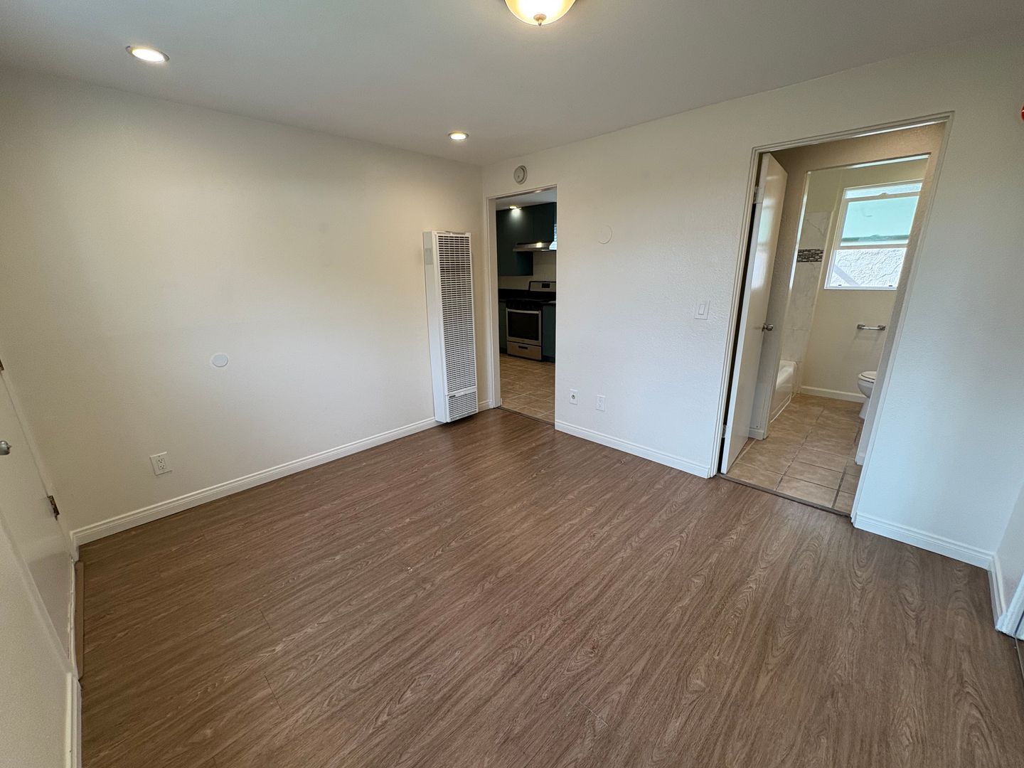 3503 Del Rey St - San Diego - California - 1 bath rental property