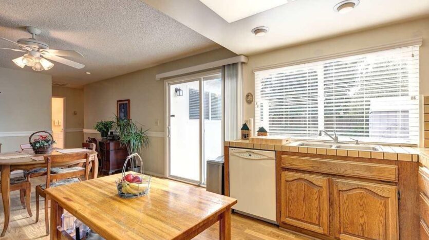 35047 Clover St - Union City - California - 4 bed, 2 bath rental property