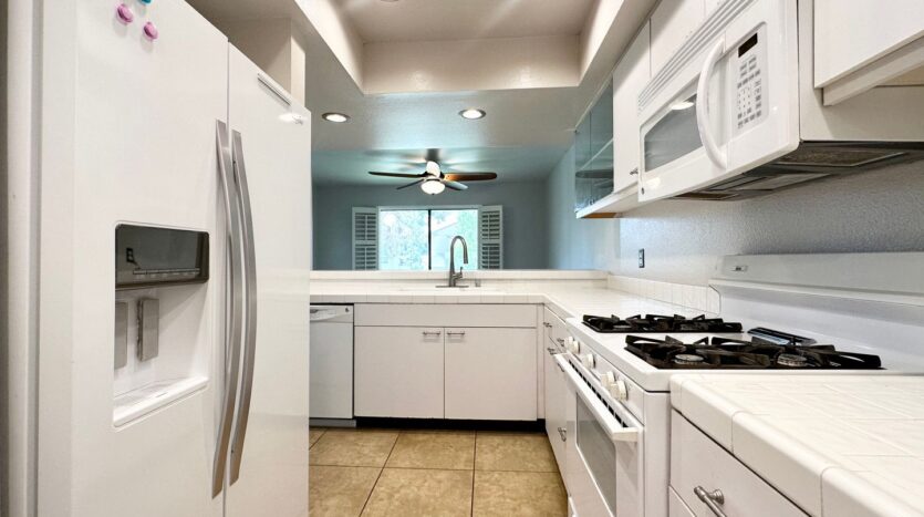 35200 Cathedral Canyon  Unit G53 - Cathedral City - California - 2 bed, 2 bath rental property