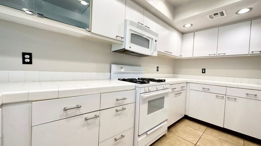 35200 Cathedral Canyon  Unit G53 - Cathedral City - California - 2 bed, 2 bath rental property