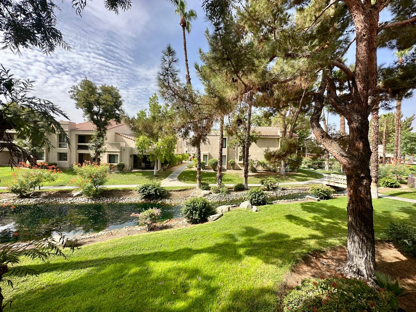 35200 Cathedral Canyon  Unit G53