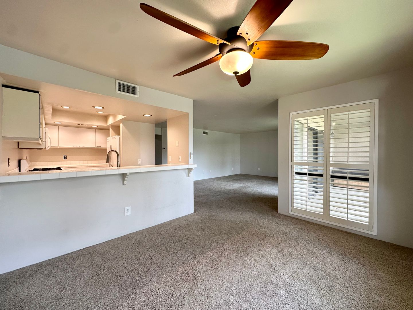 35200 Cathedral Canyon  Unit G53 - Cathedral City - California - 2 bed, 2 bath rental property