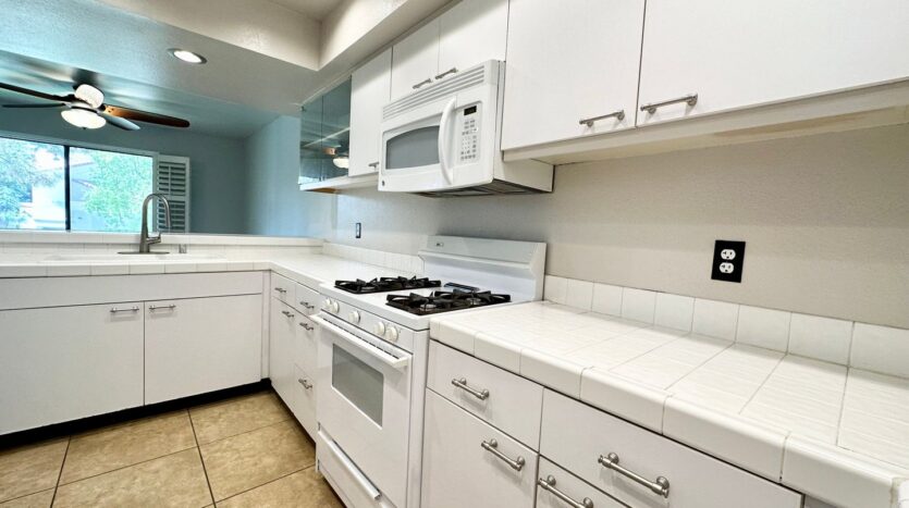 35200 Cathedral Canyon  Unit G53 - Cathedral City - California - 2 bed, 2 bath rental property