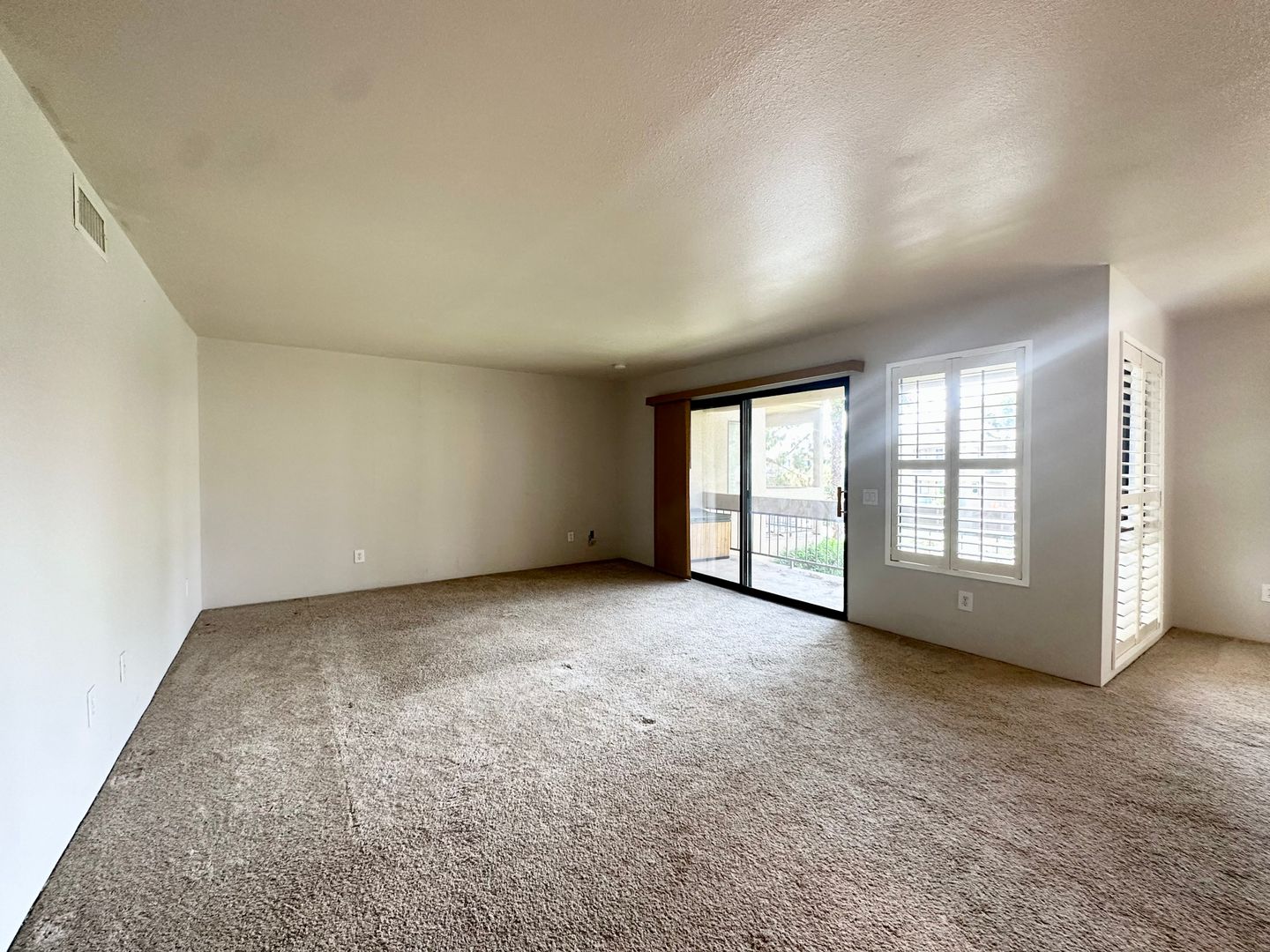 35200 Cathedral Canyon  Unit G53 - Cathedral City - California - 2 bed, 2 bath rental property