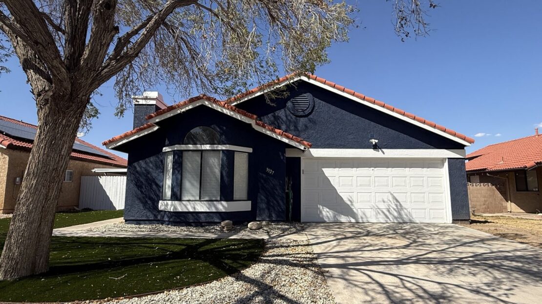 3527 E. Ave R12 - Palmdale - California - 3 bed, 2 bath rental property