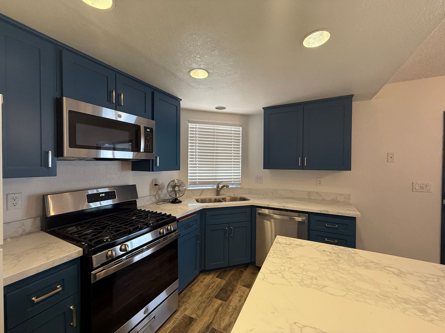 3527 E. Ave R12 - Palmdale - California - 3 bed, 2 bath rental property