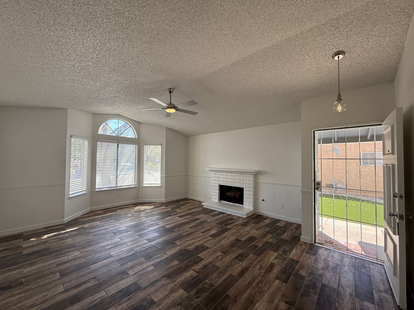 3527 E. Ave R12 - Palmdale - California - 3 bed, 2 bath rental property