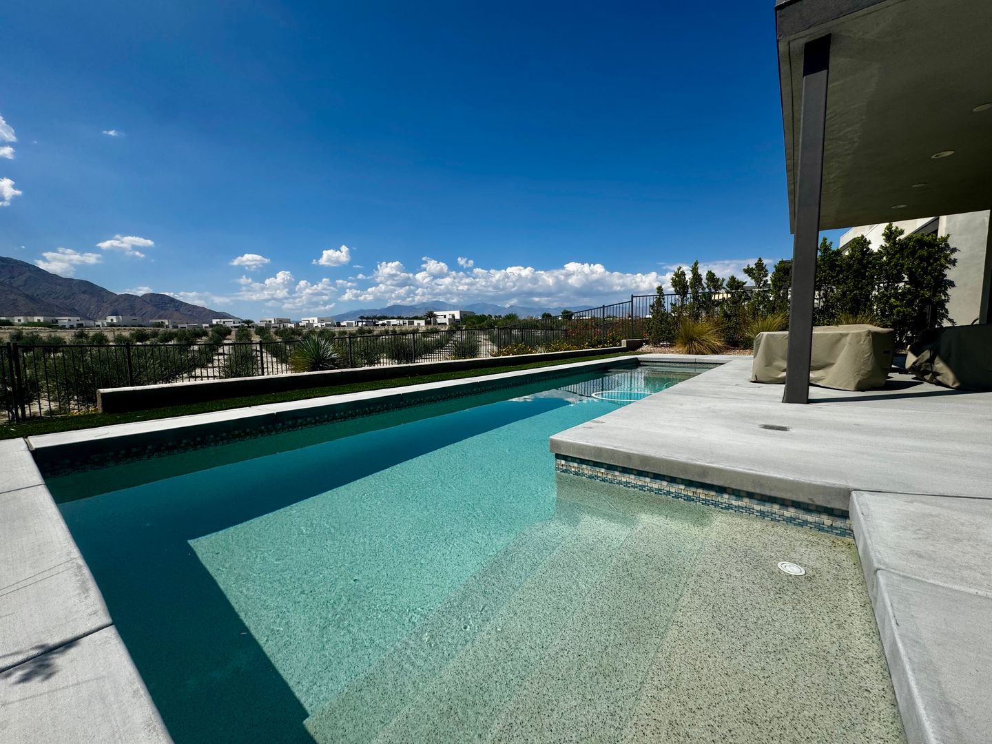 3609 Ambassador Drive - Palm Springs - California - 3 bed, 2.5 bath rental property