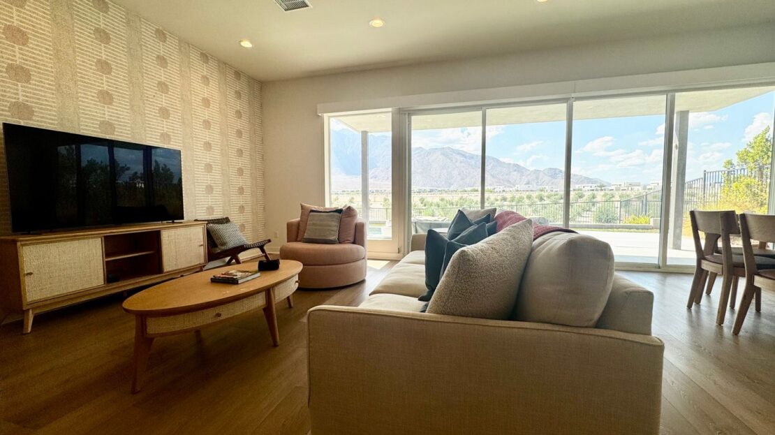 3609 Ambassador Drive - Palm Springs - California - 3 bed, 2.5 bath rental property