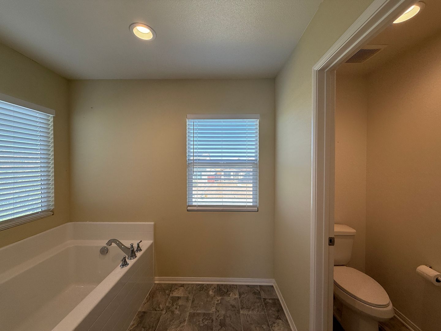 3628 Mt. San Gorgonia Ave - Rosamond - California - 4 bed, 2.5 bath rental property