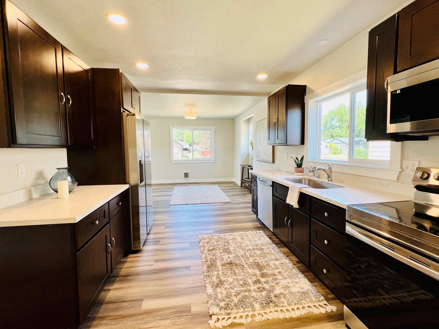 3637 S Ainsworth Ave - Tacoma - Washington - 4 bed, 2 bath rental property