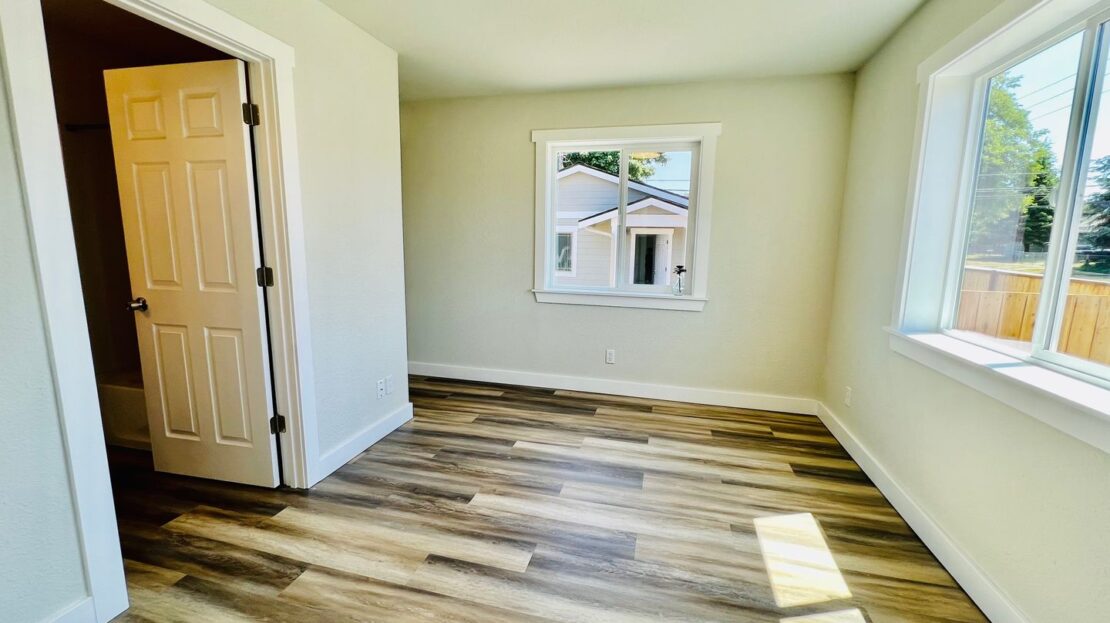 3637 S Ainsworth Ave - Tacoma - Washington - 4 bed, 2 bath rental property