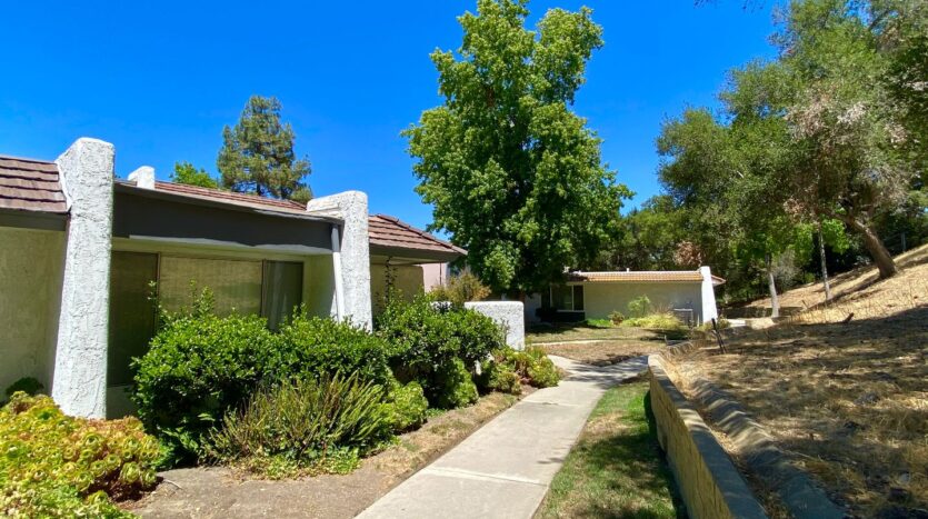3654 Summershore Lane  - Westlake Village - California - 3 bed, 2 bath rental property