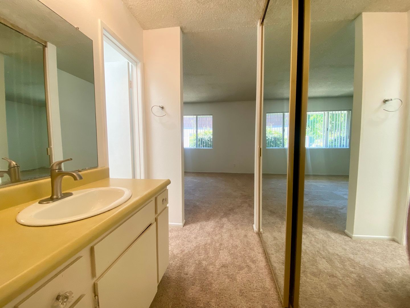 3654 Summershore Lane  - Westlake Village - California - 3 bed, 2 bath rental property