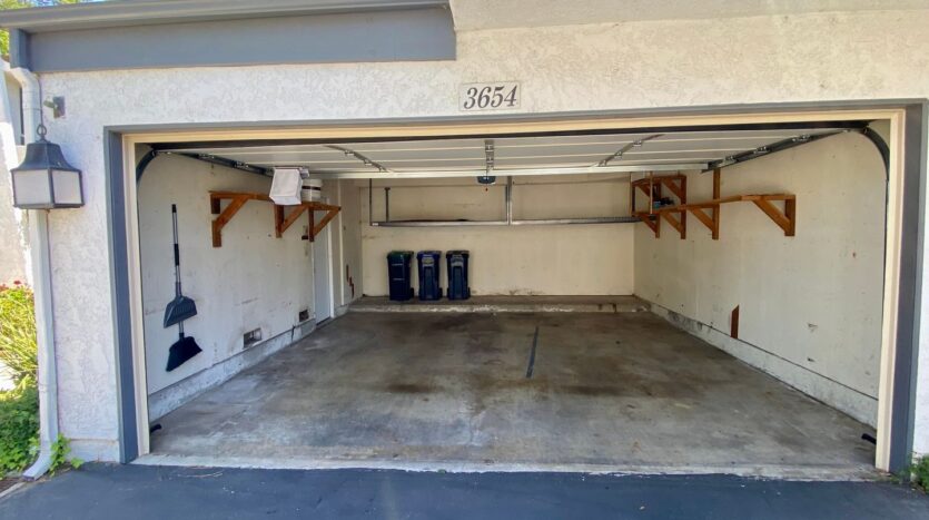 3654 Summershore Lane  - Westlake Village - California - 3 bed, 2 bath rental property