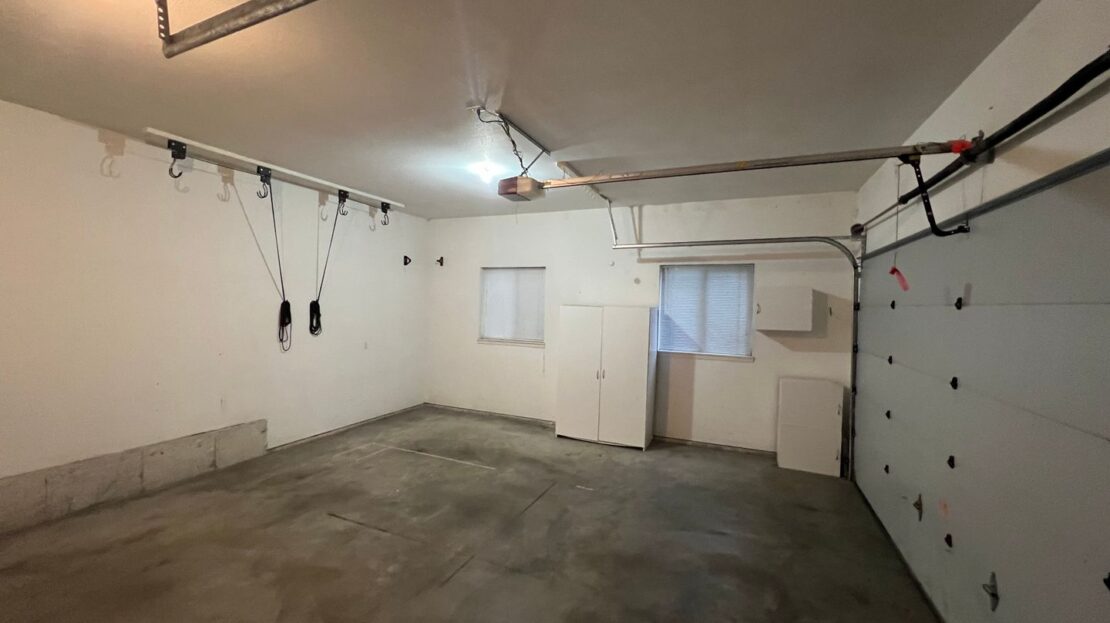 36720 Double Creek Drive  - Sandy - Oregon - 4 bed, 3 bath rental property