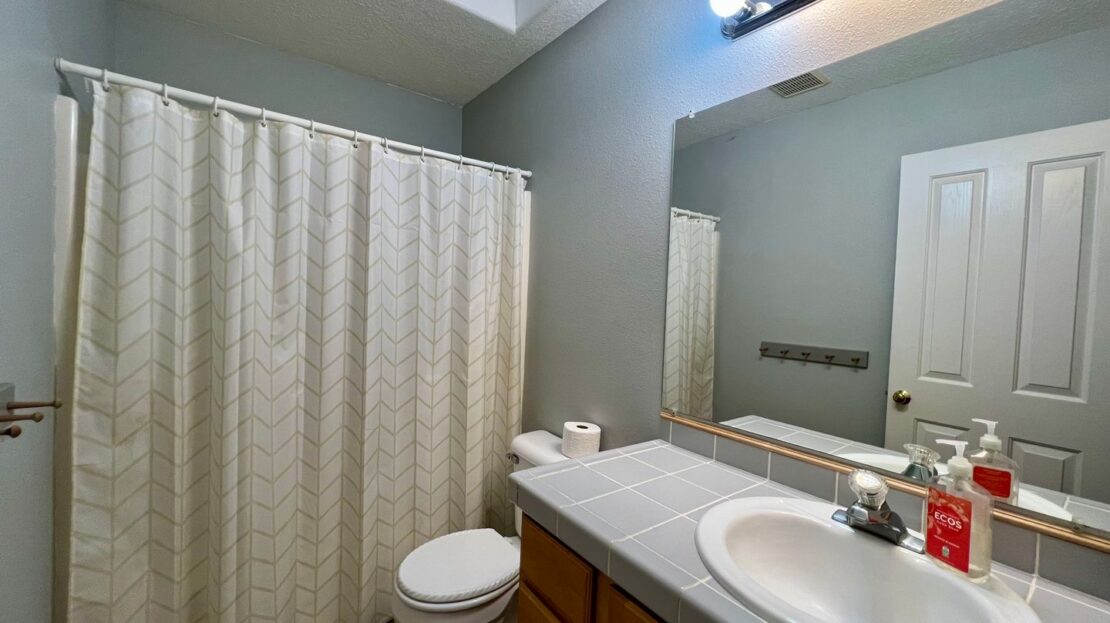 36720 Double Creek Drive  - Sandy - Oregon - 4 bed, 3 bath rental property