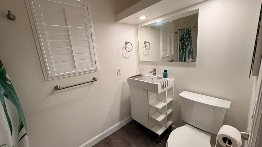 3719 Oak Creek Dr Unit D - Ontario - California - 2 bed, 2 bath rental property