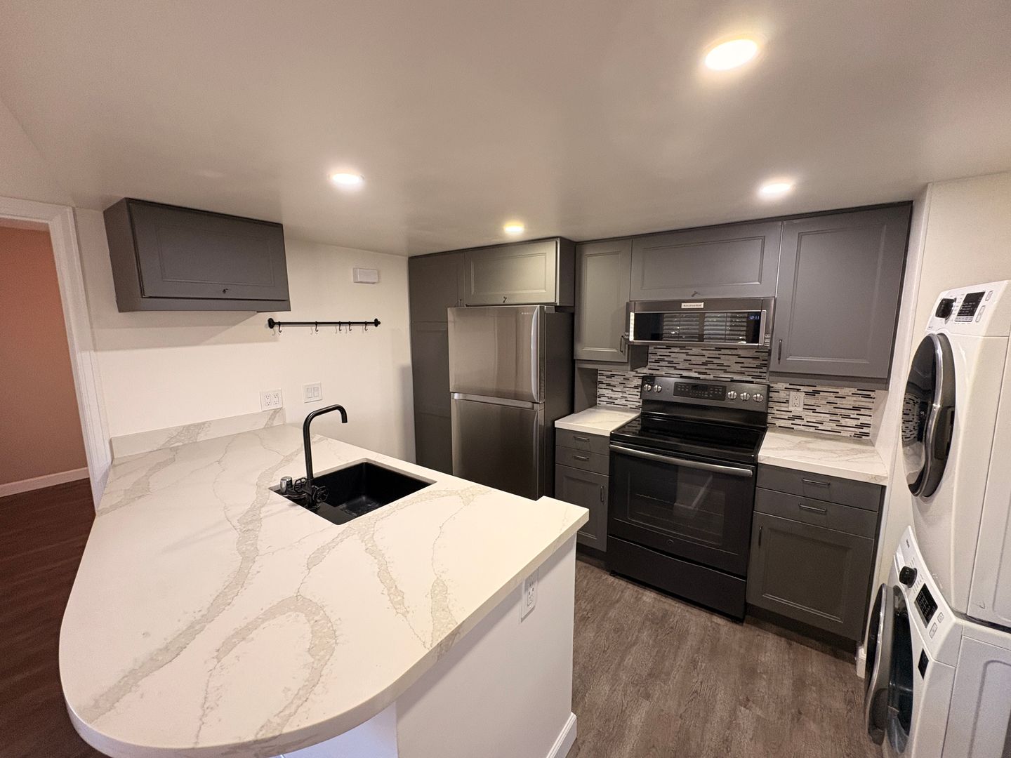 3719 Oak Creek Dr Unit D - Ontario - California - 2 bed, 2 bath rental property