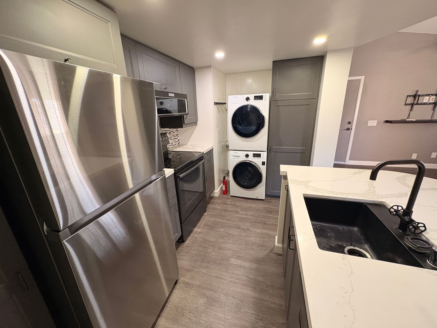 3719 Oak Creek Dr Unit D - Ontario - California - 2 bed, 2 bath rental property