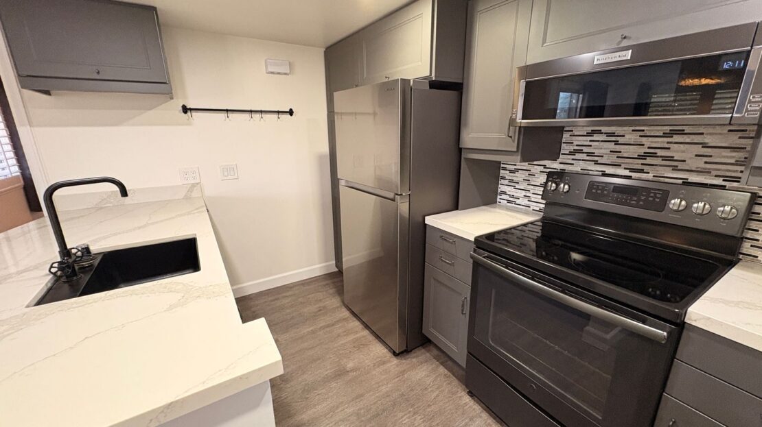 3719 Oak Creek Dr Unit D - Ontario - California - 2 bed, 2 bath rental property