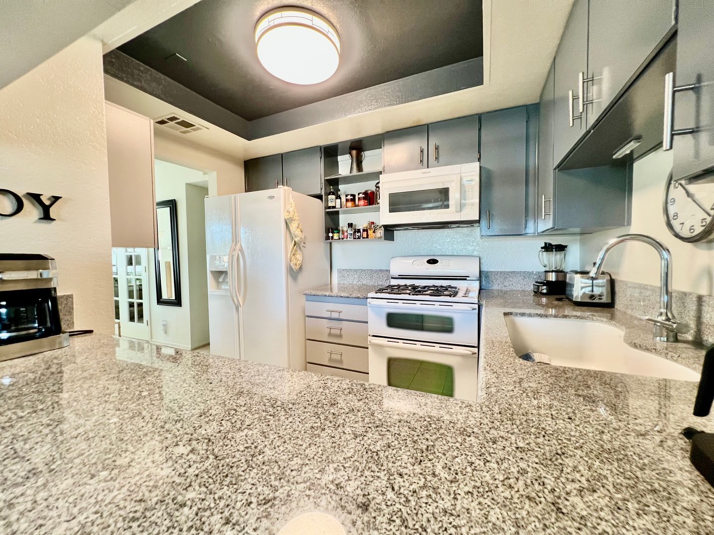 373 W Mariscal Rd - Palm Springs - California - 3 bed, 2 bath rental property