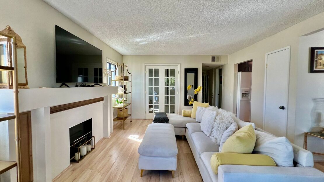 373 W Mariscal Rd - Palm Springs - California - 3 bed, 2 bath rental property