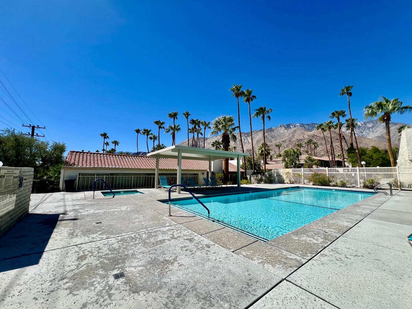 373 W Mariscal Rd - Palm Springs - California - 3 bed, 2 bath rental property