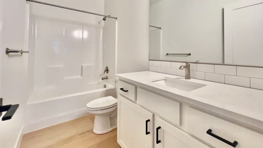 37374 America St  - Sandy - Oregon - 3 bed, 2.5 bath rental property