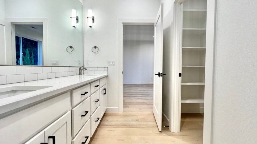 37374 America St  - Sandy - Oregon - 3 bed, 2.5 bath rental property