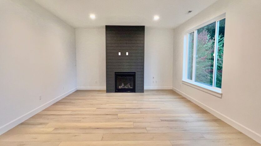 37374 America St  - Sandy - Oregon - 3 bed, 2.5 bath rental property