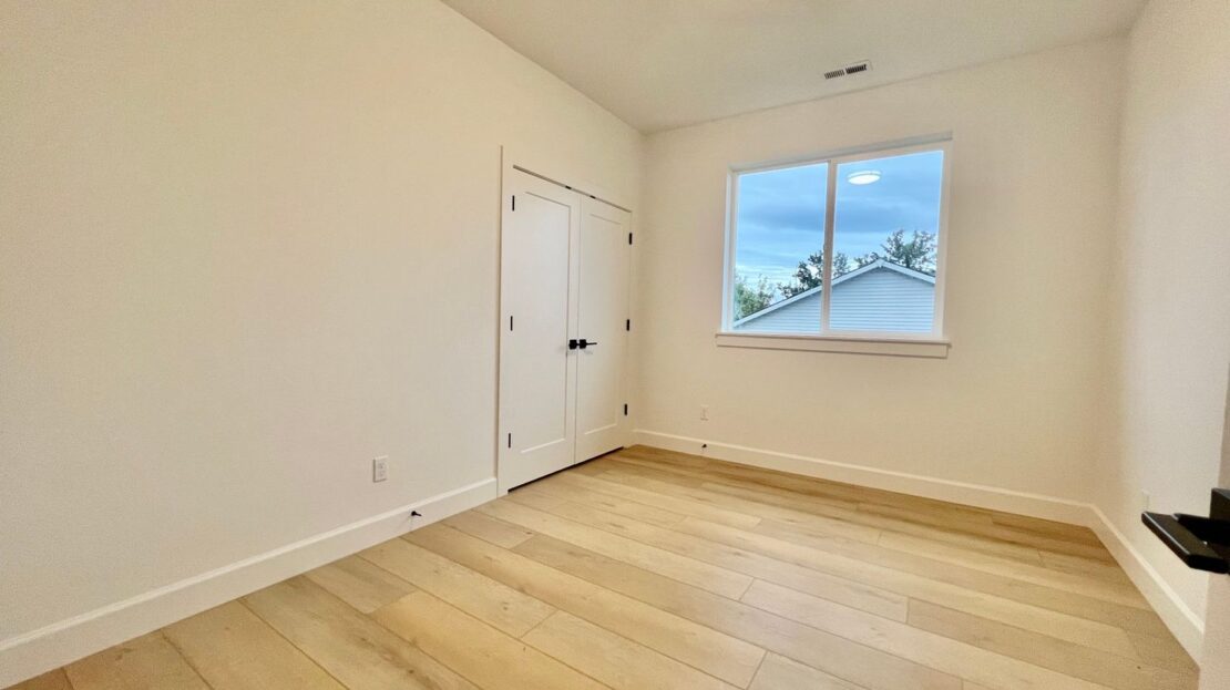 37374 America St  - Sandy - Oregon - 3 bed, 2.5 bath rental property