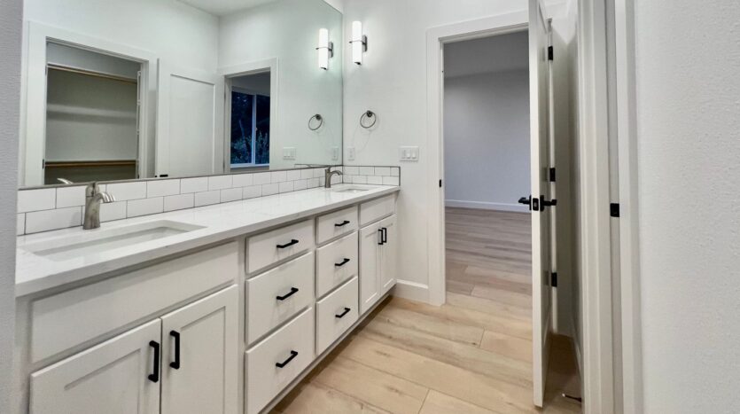 37374 America St  - Sandy - Oregon - 3 bed, 2.5 bath rental property