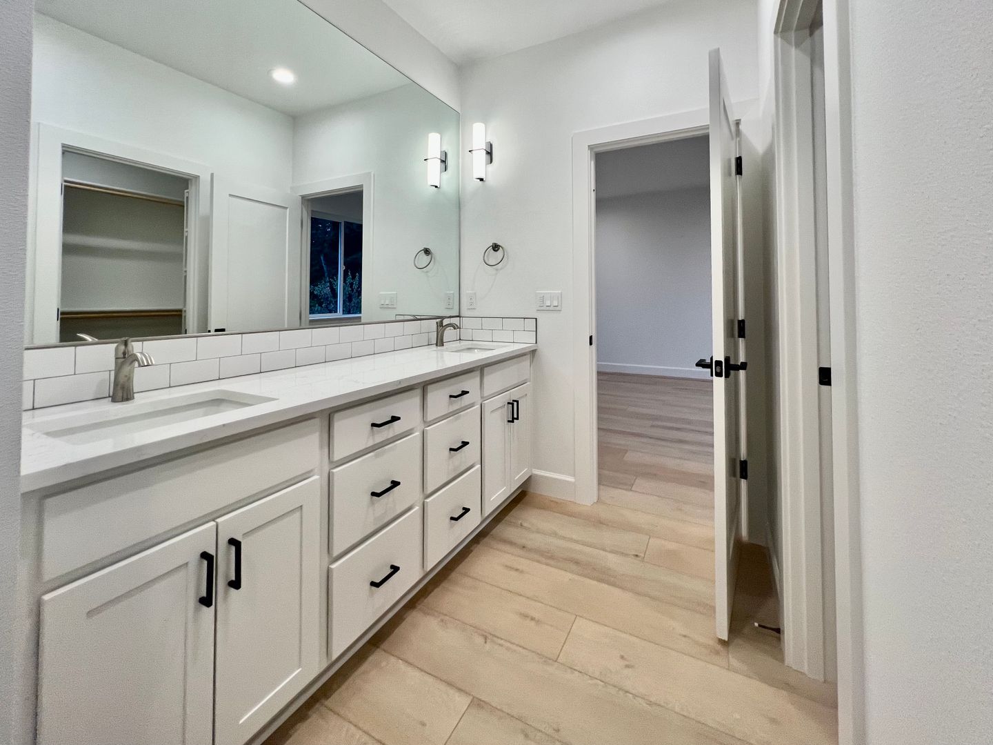 37374 America St  - Sandy - Oregon - 3 bed, 2.5 bath rental property