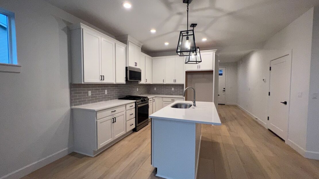 37374 America St  - Sandy - Oregon - 3 bed, 2.5 bath rental property