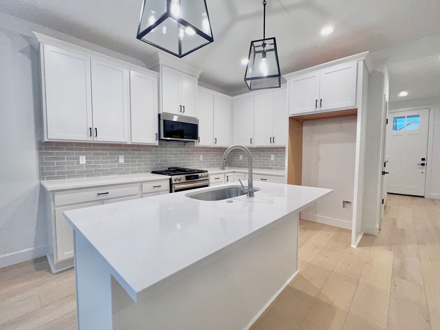 37374 America St  - Sandy - Oregon - 3 bed, 2.5 bath rental property