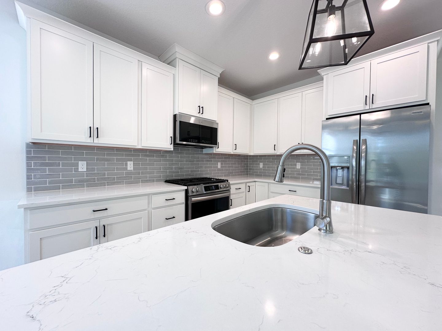 37384 America St  - Sandy - Oregon - 3 bed, 2.5 bath rental property